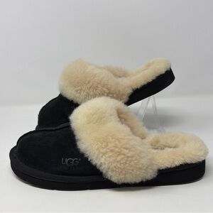 UGG Australia 5614 Black Suede Sheepskin Slippers Women’s Size 7 Cozy